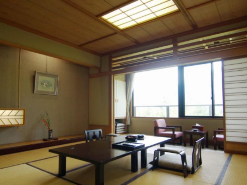 מלון טקיאמה Okuhida Onsen Matsunoi מראה חיצוני תמונה